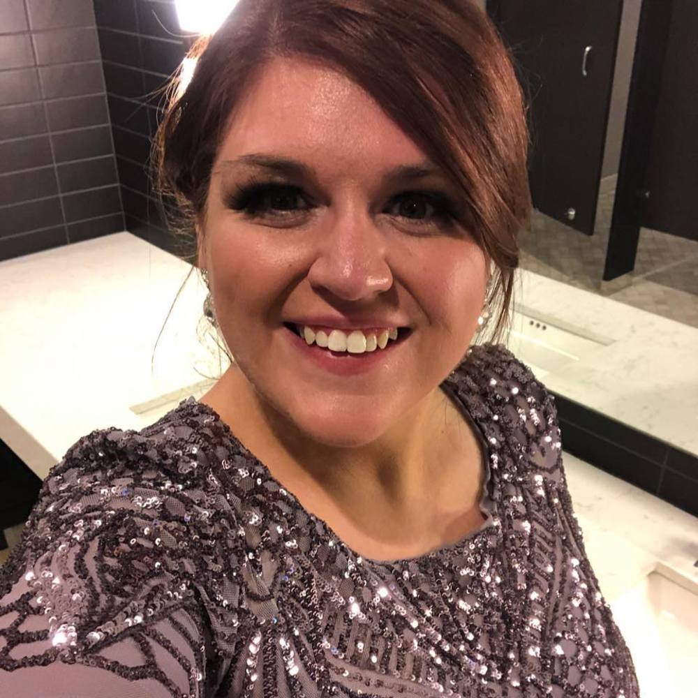 Meet your Posher, Becca